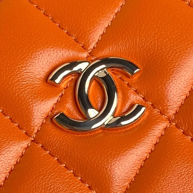 Chanel Cosmetic Bags Reliable 53935