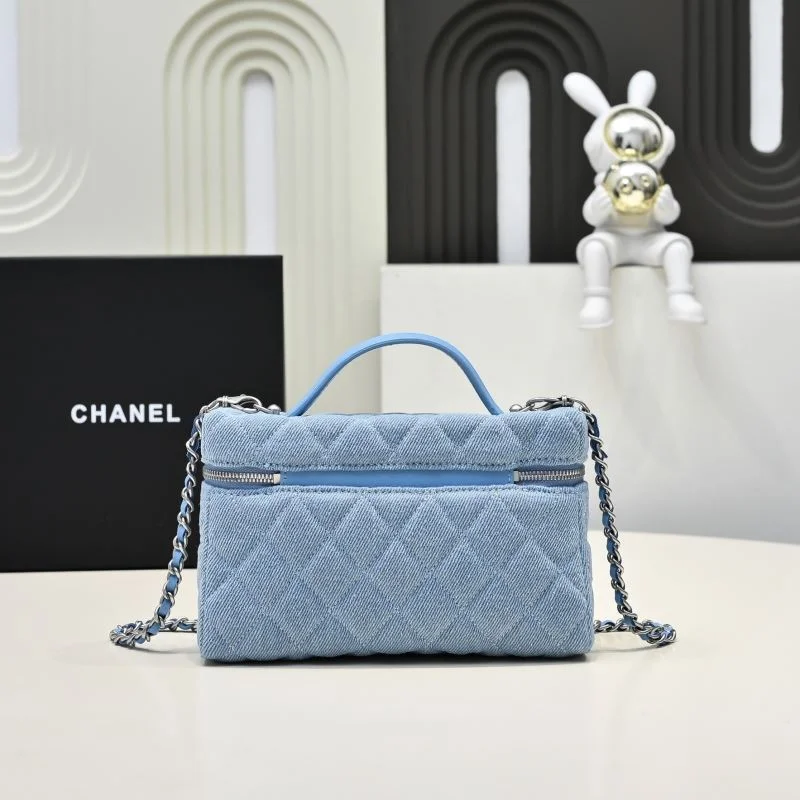 Chic Chanel Cosmetic Bags 53944