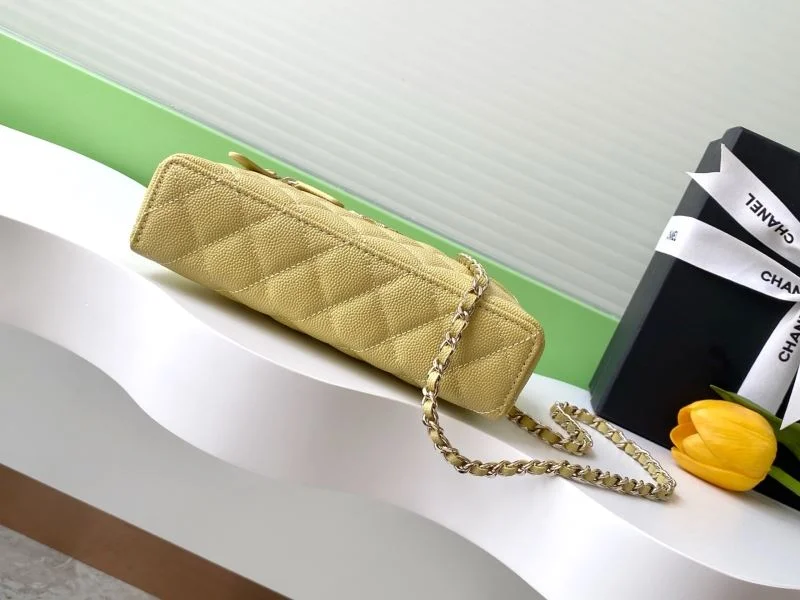 Sophisticated Chanel Cosmetic Bags 53938
