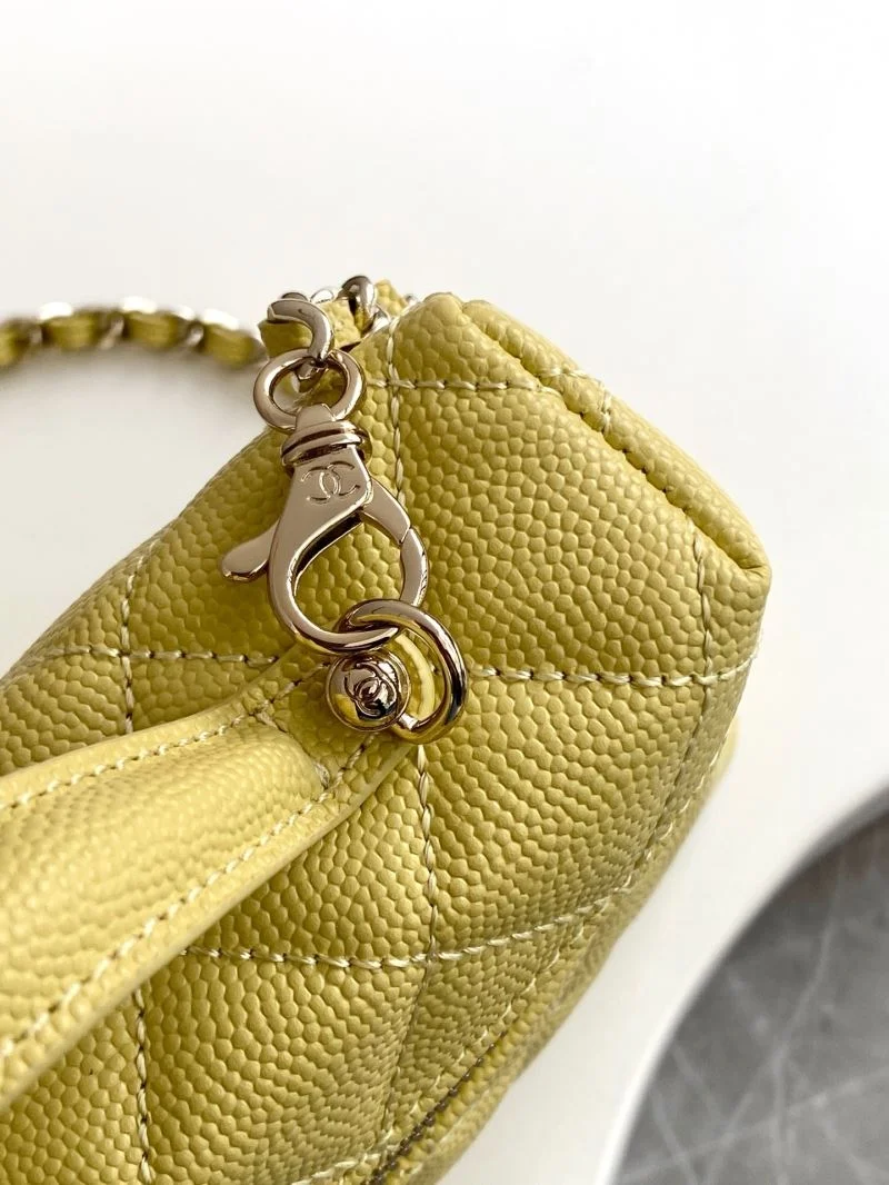Sophisticated Chanel Cosmetic Bags 53938