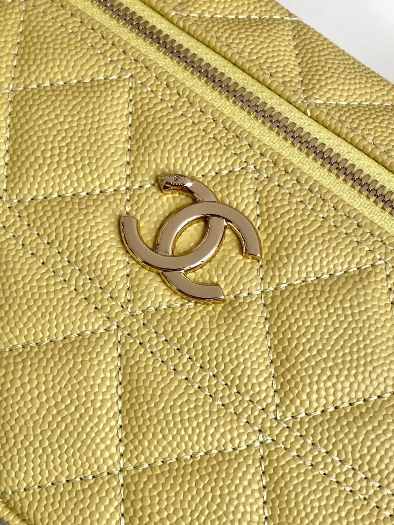 Chanel Cosmetic Bags WeatherProof 53933