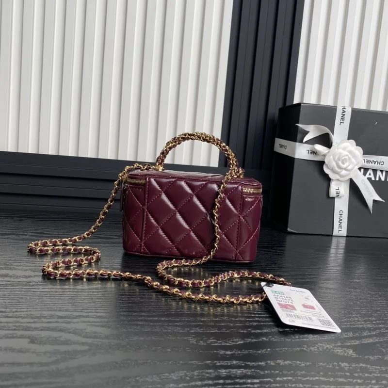 Reliable Chanel Cosmetic Bags 54049