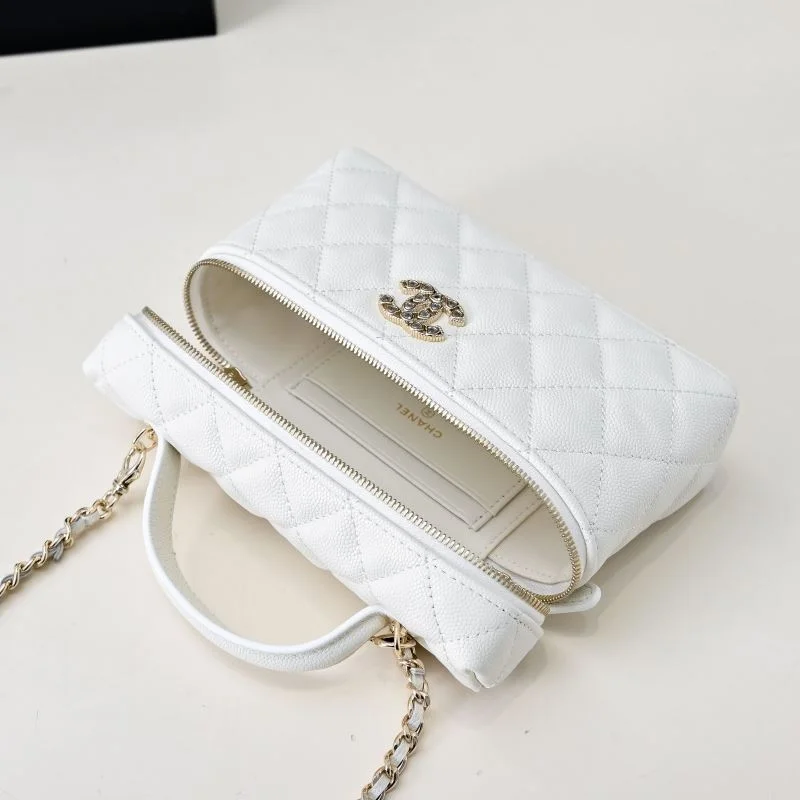 Chanel Cosmetic Bags Thermal 53923