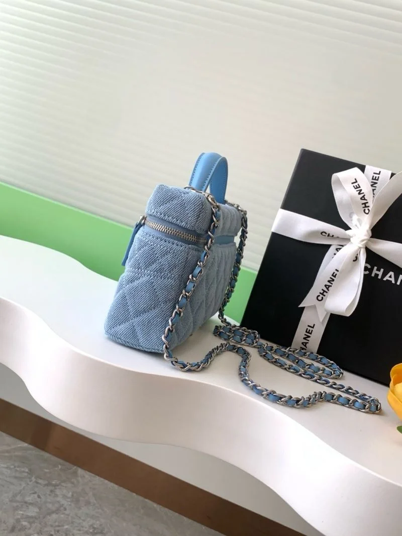 Chanel Cosmetic Bags Tailored 53420