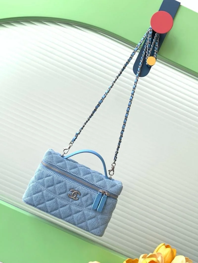 Chanel Cosmetic Bags Tailored 53420