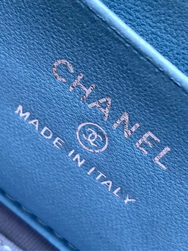 SunProtective Chanel Cosmetic Bags 53428