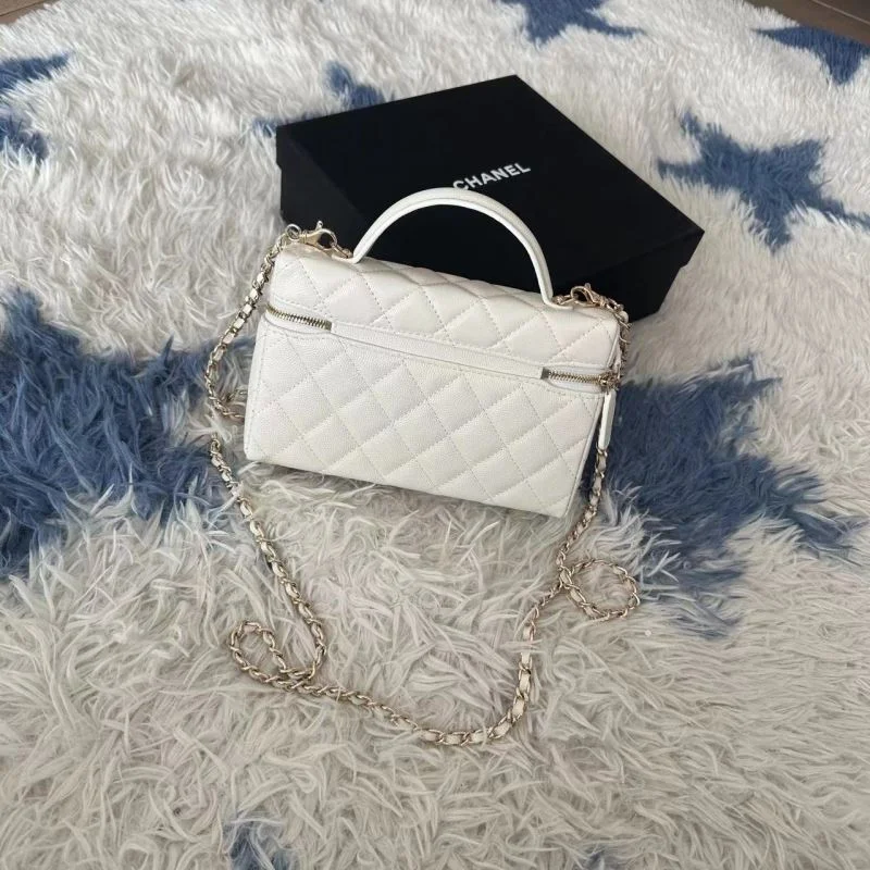 Chanel Cosmetic Bags Sophisticated 53406