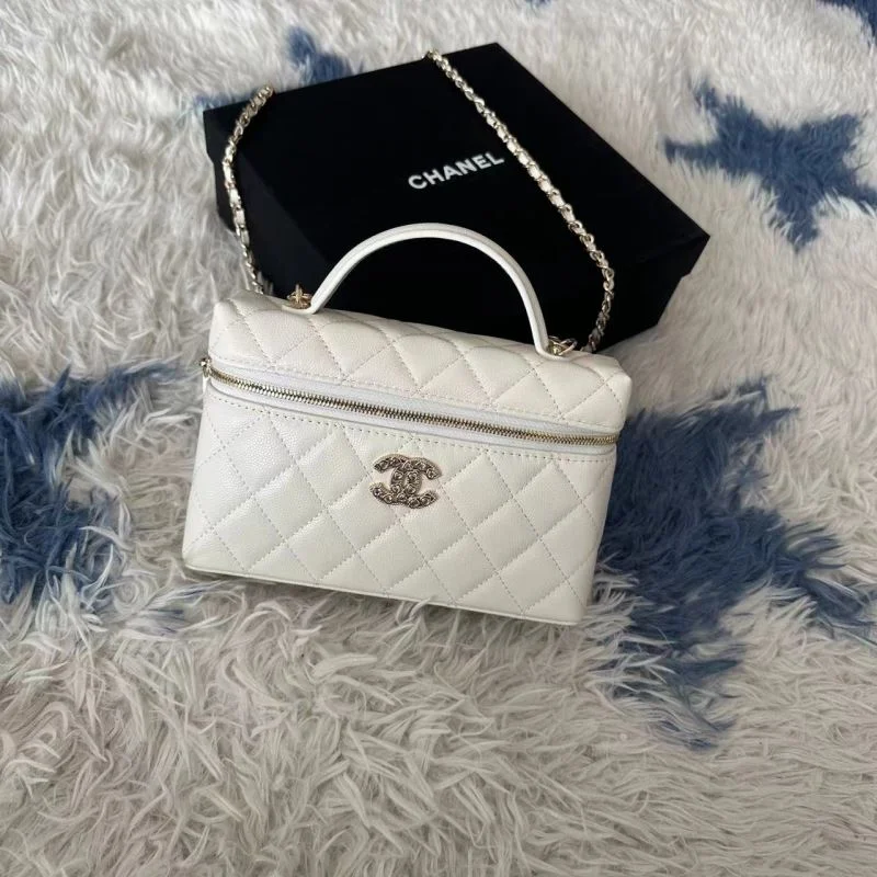 Chanel Cosmetic Bags Sophisticated 53406