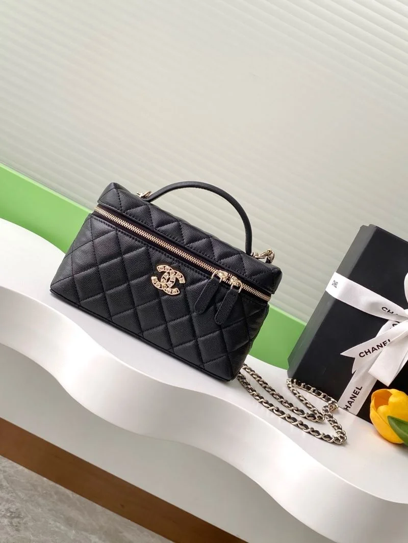 Reliable Chanel Cosmetic Bags 53409