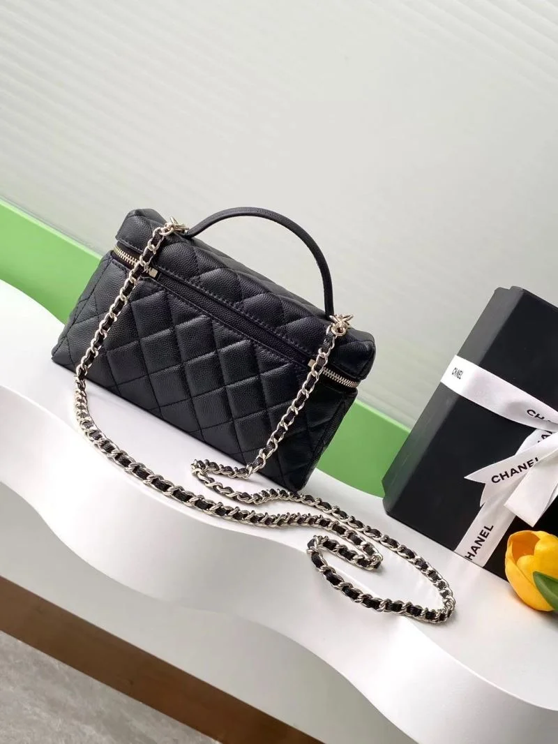 Reliable Chanel Cosmetic Bags 53409