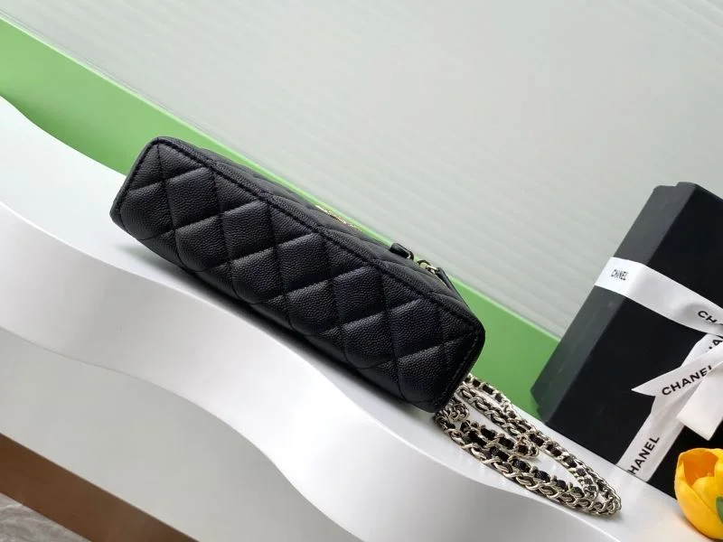 Reliable Chanel Cosmetic Bags 53409