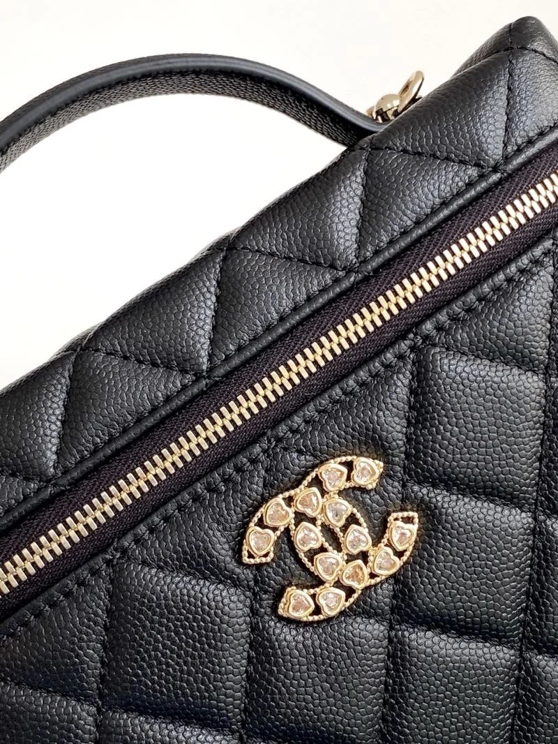 Reliable Chanel Cosmetic Bags 53409