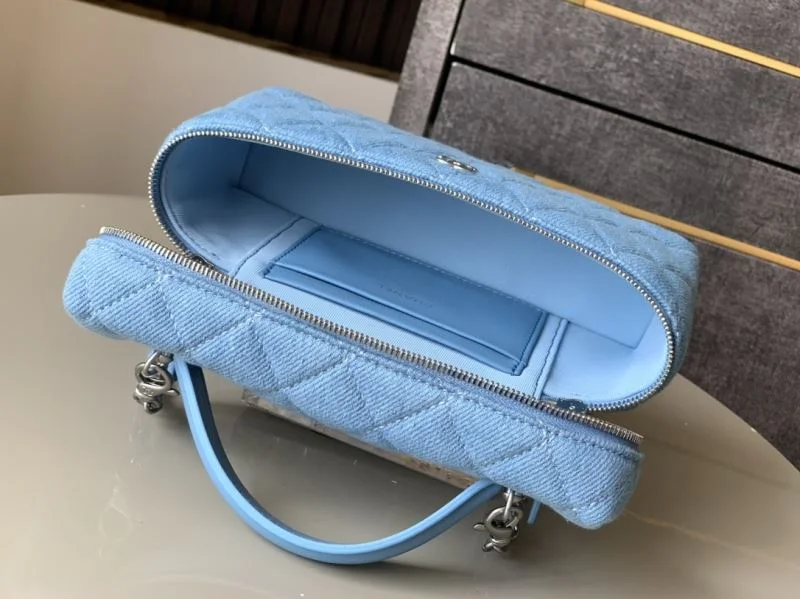 Compact Chanel Cosmetic Bags 53412
