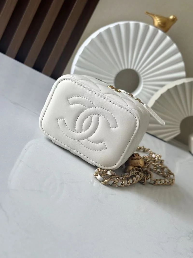 Chanel Cosmetic Bags Durable 53416