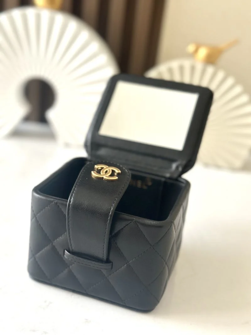 EasyMatch Chanel Cosmetic Bags 53458
