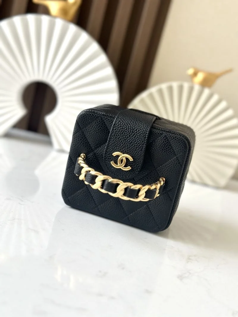ModernLook Chanel Cosmetic Bags 53407