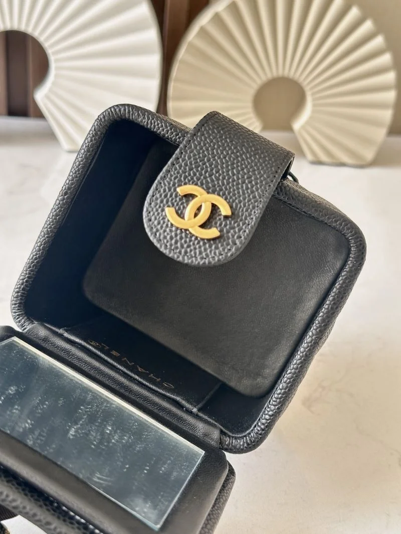 ModernLook Chanel Cosmetic Bags 53407