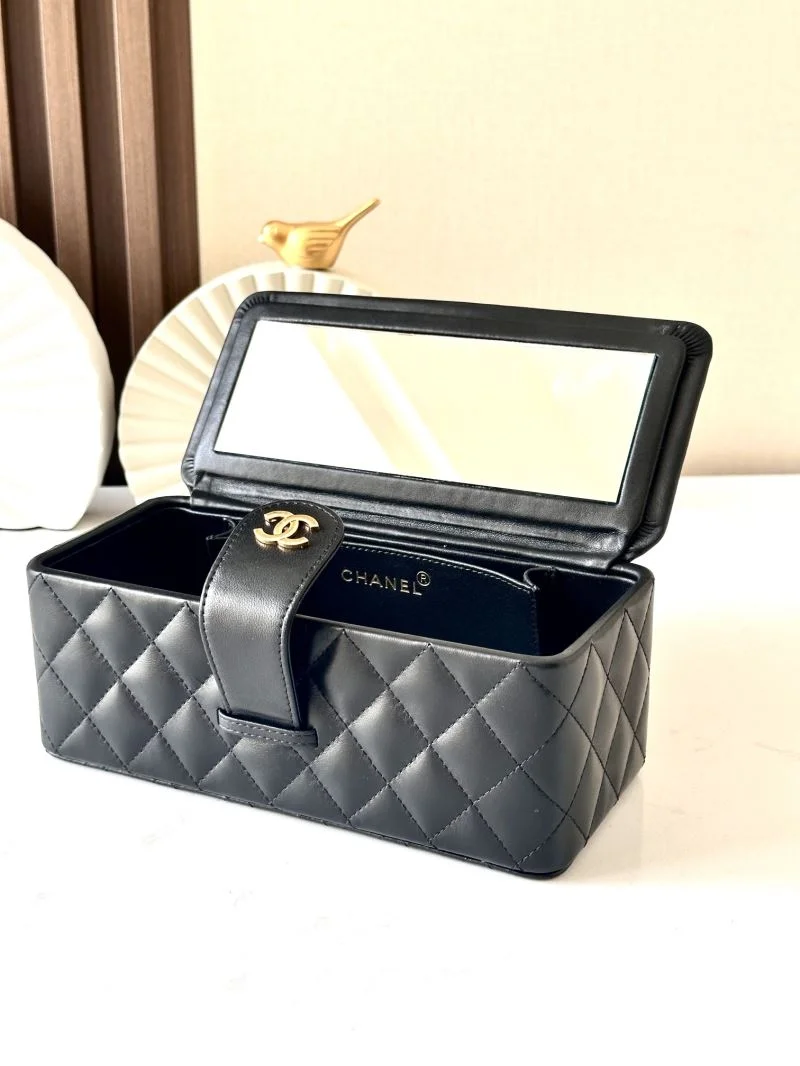 Chanel Cosmetic Bags Compact 53414