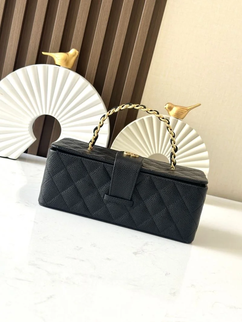 Chanel Cosmetic Bags FreshLook 53403