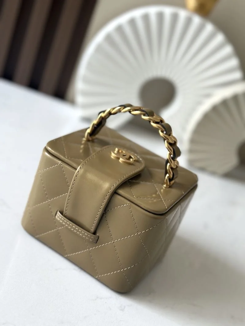 StreetReady Chanel Cosmetic Bags 53402