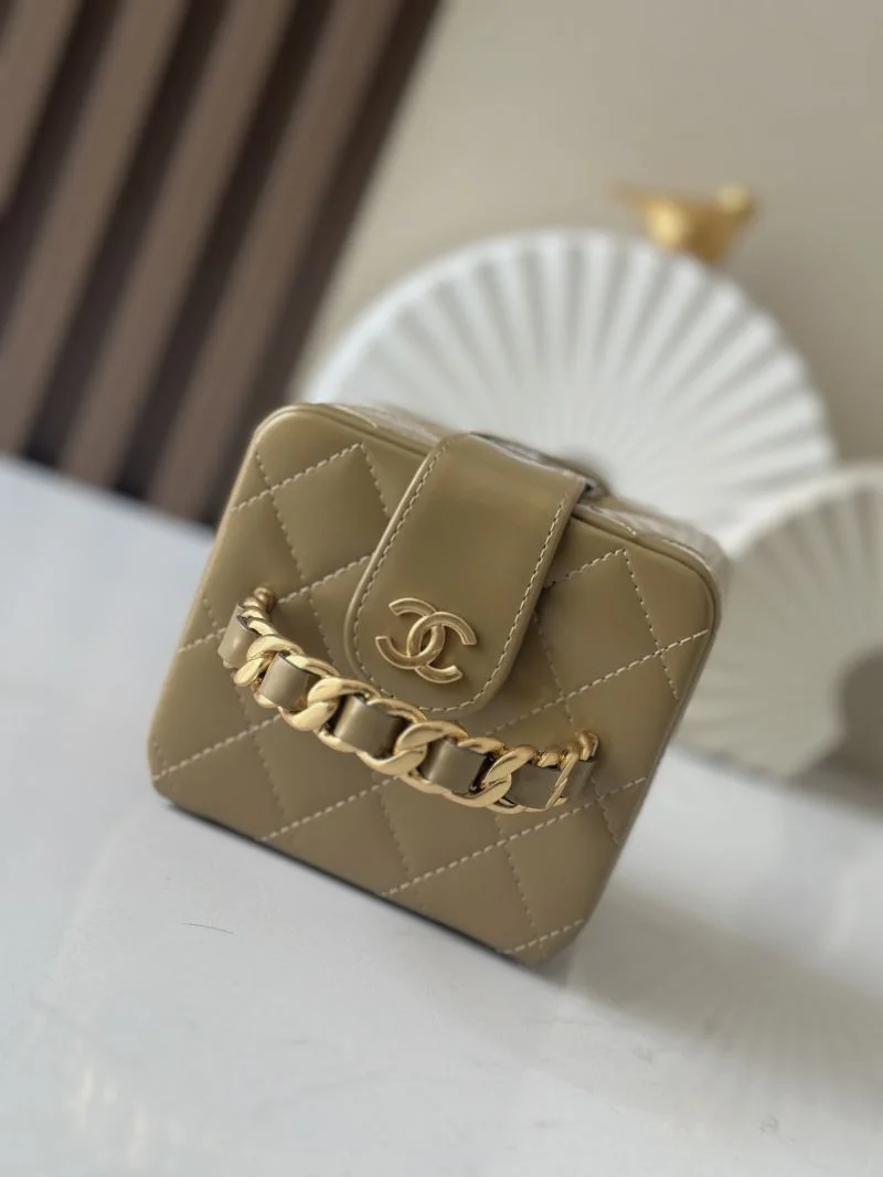 StreetReady Chanel Cosmetic Bags 53402