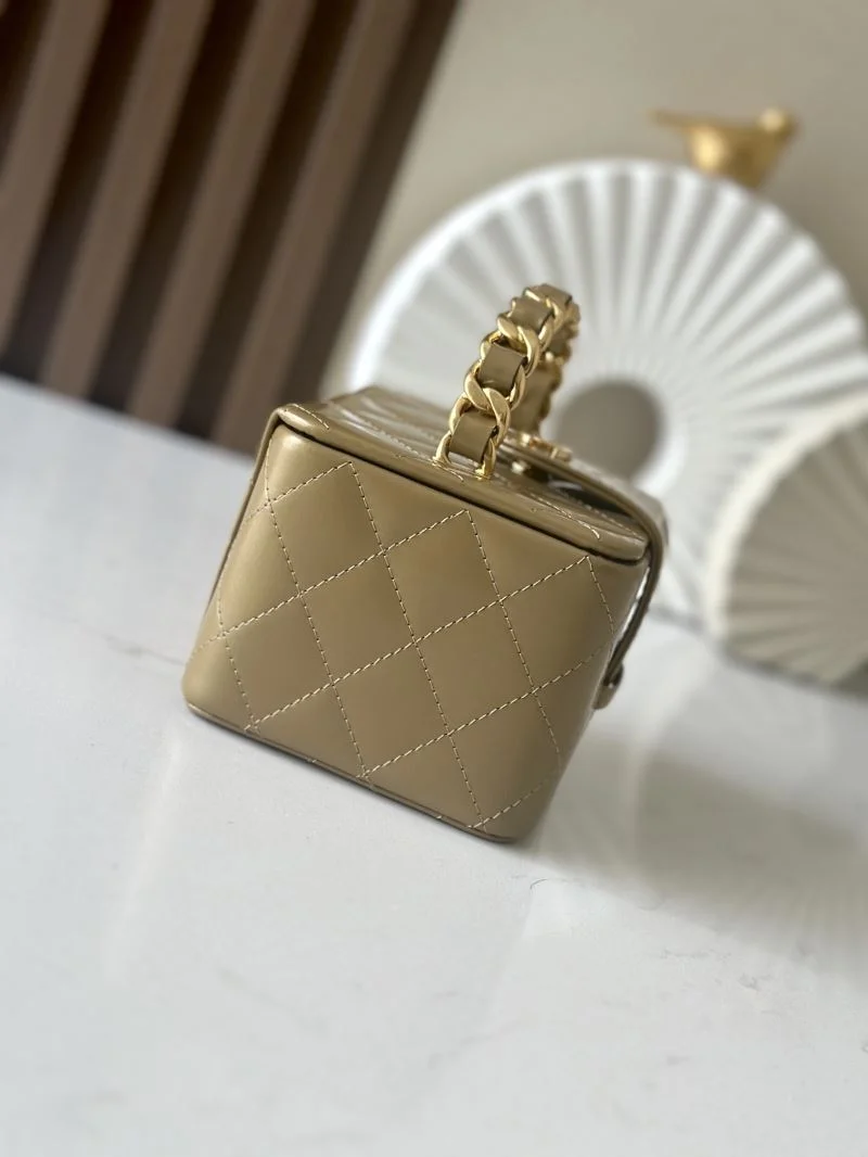 StreetReady Chanel Cosmetic Bags 53402