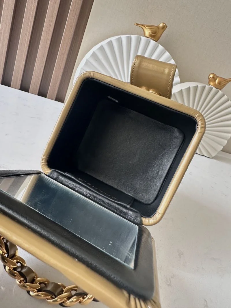 StreetReady Chanel Cosmetic Bags 53402