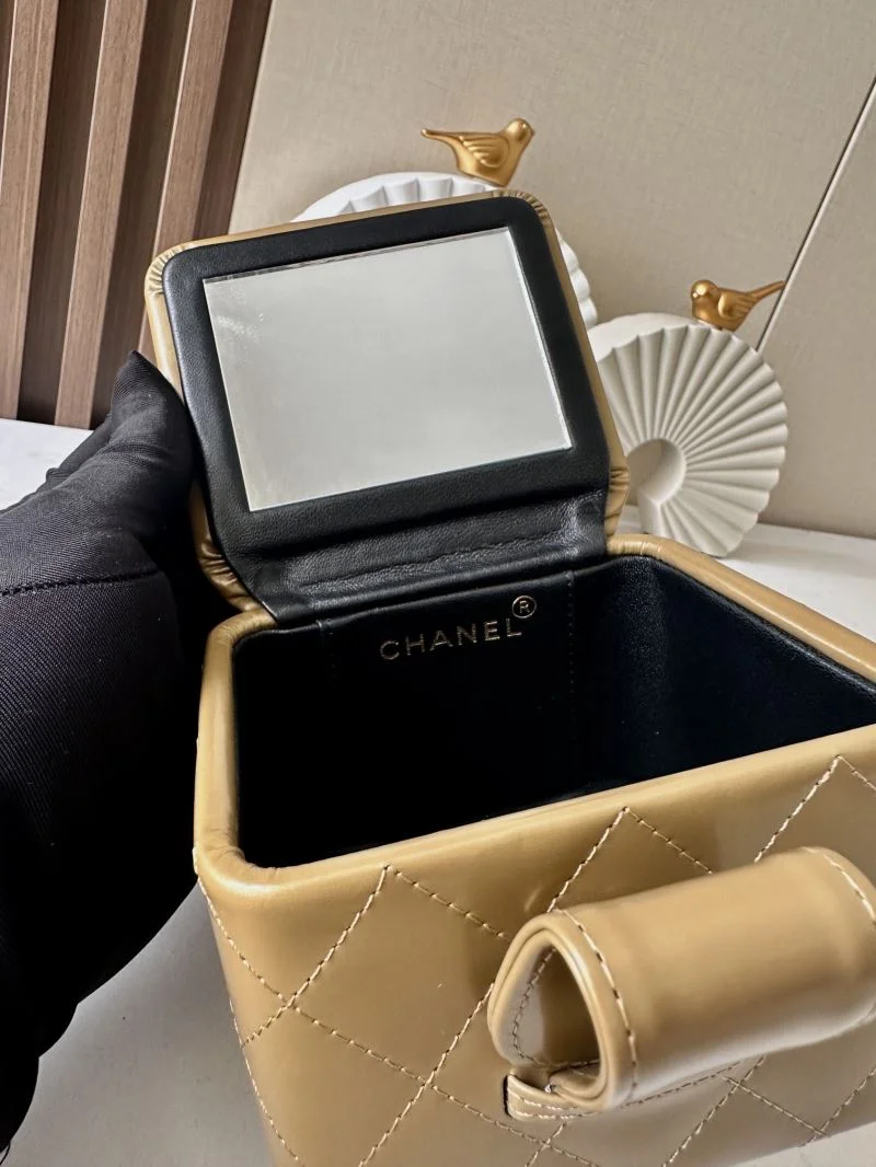 StreetReady Chanel Cosmetic Bags 53402