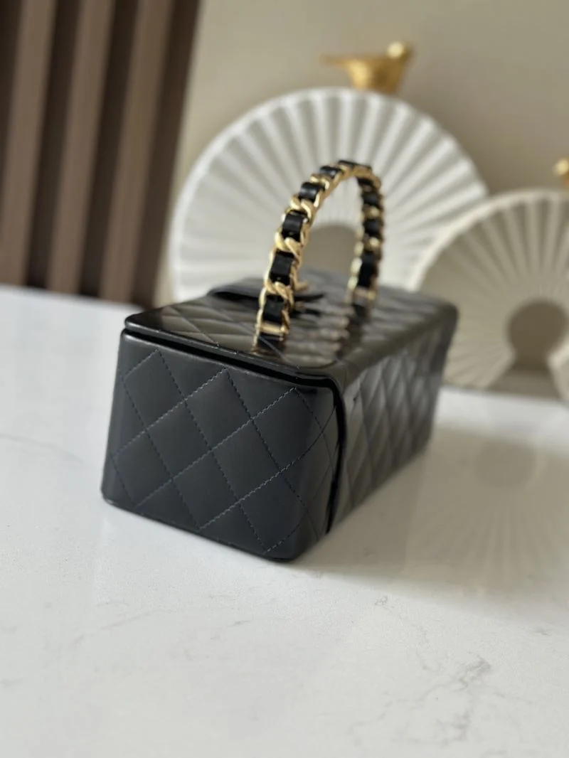 Chanel Cosmetic Bags SmartChoice 53391