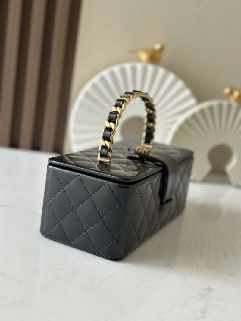Chanel Cosmetic Bags SmartChoice 53391