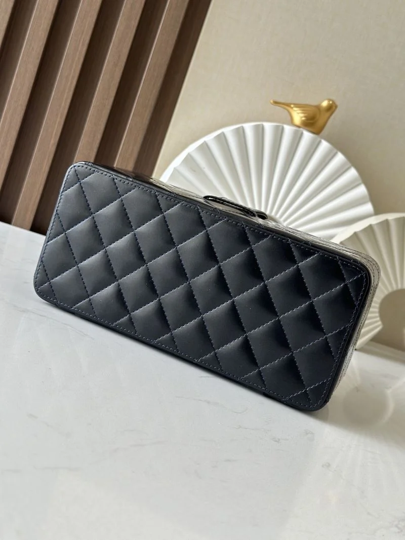 Chanel Cosmetic Bags SmartChoice 53391