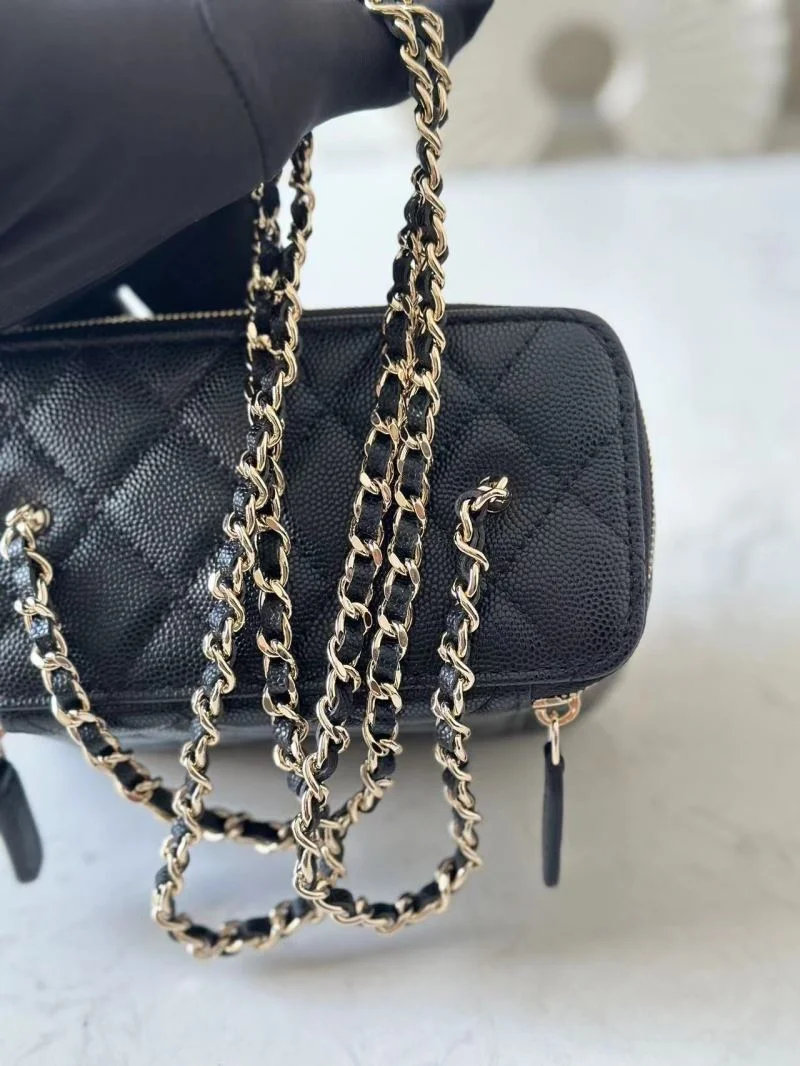 Chanel Cosmetic Bags FreshLook 53383