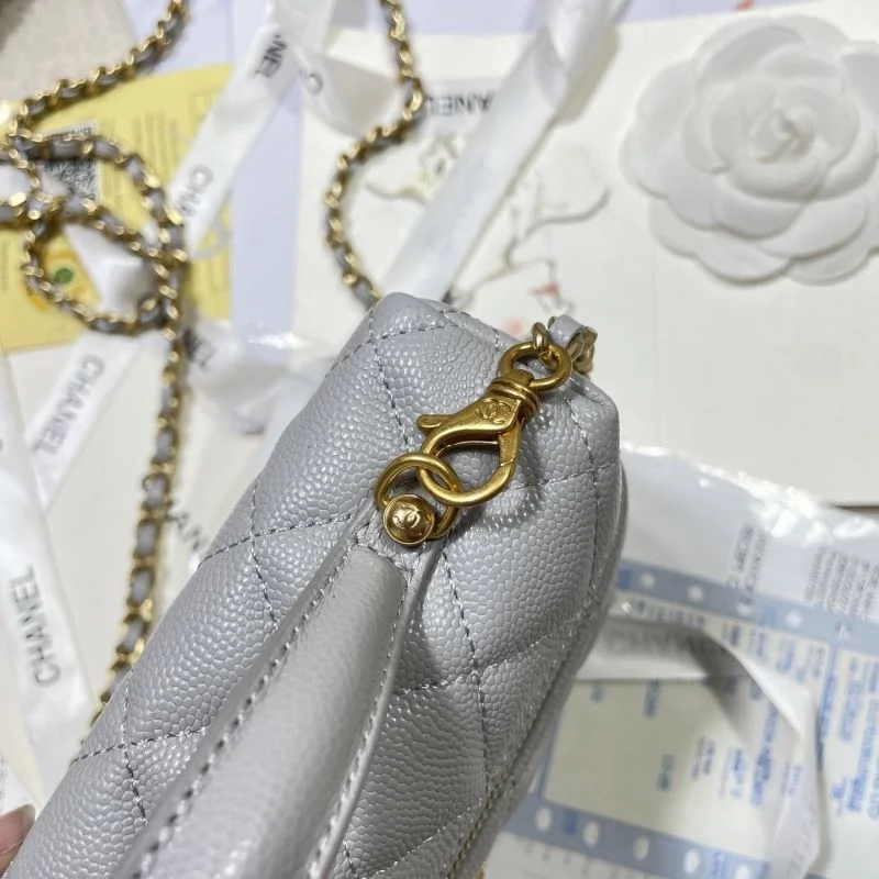Chanel Cosmetic Bags ModernLook 53381