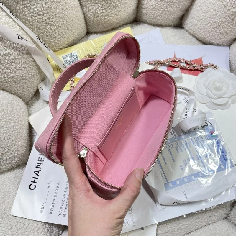 Chanel Cosmetic Bags MoistureWicking 53379