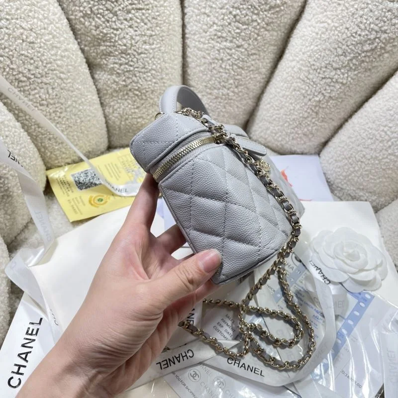 Affordable Chanel Cosmetic Bags 53389