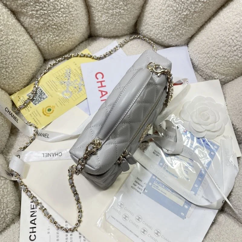Affordable Chanel Cosmetic Bags 53389
