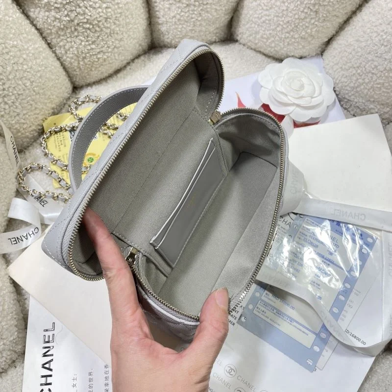 Affordable Chanel Cosmetic Bags 53389