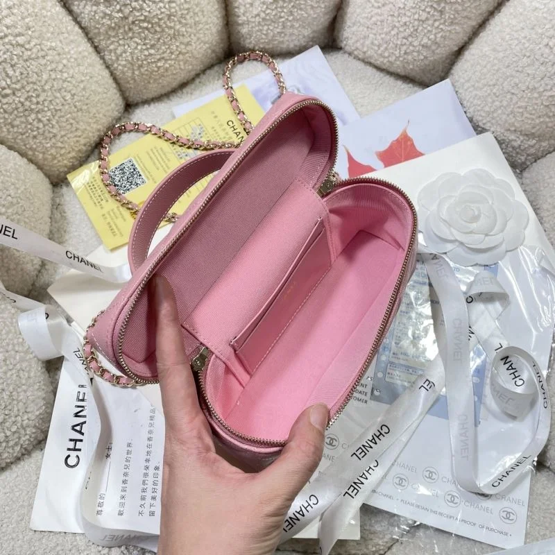 Chanel Cosmetic Bags Flexible 53378