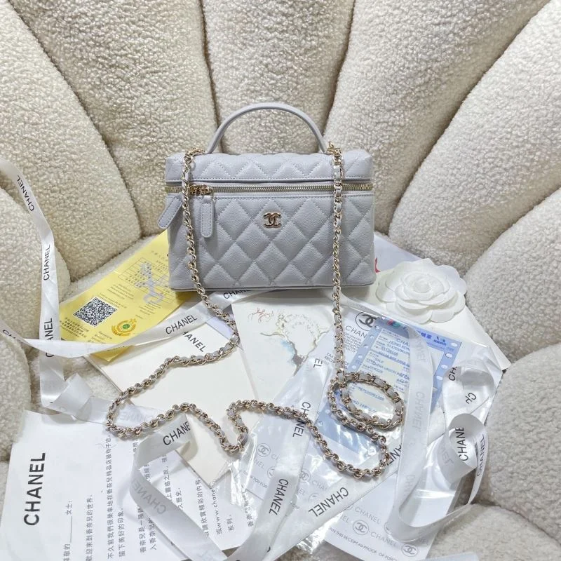 Chanel Cosmetic Bags Functional 53422