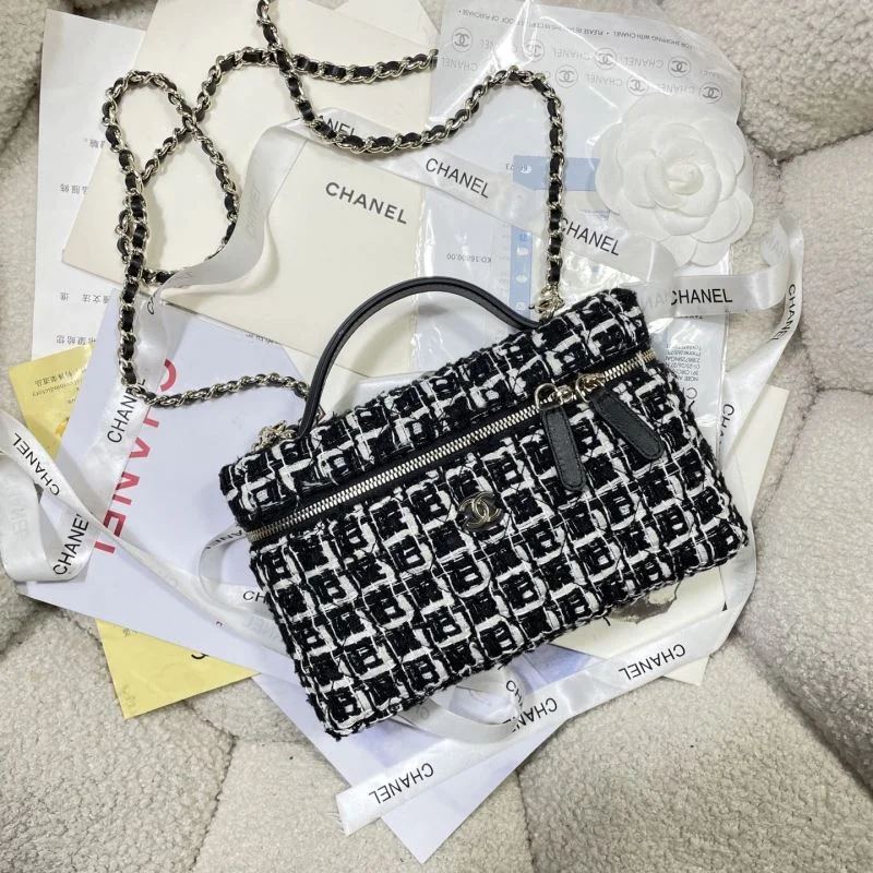 Timeless Chanel Cosmetic Bags 53377