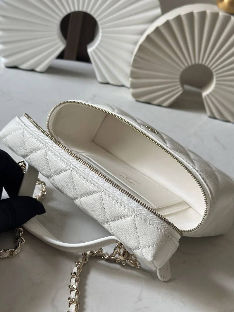 Chanel Cosmetic Bags Durable 53387