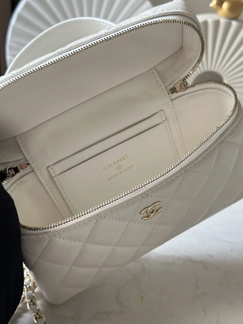 Chanel Cosmetic Bags Durable 53387