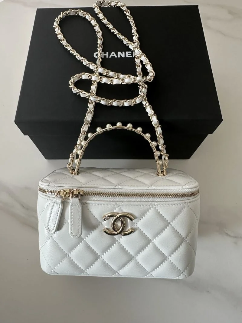 AllSeason Chanel Cosmetic Bags 53431
