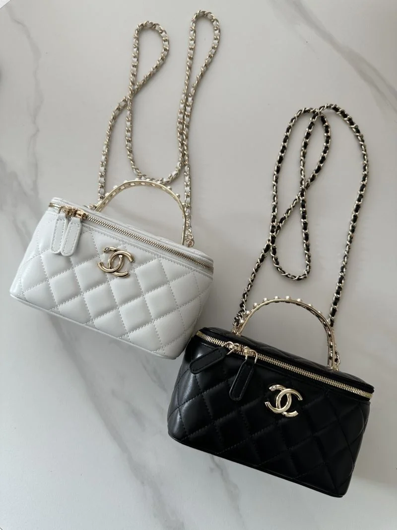 AllSeason Chanel Cosmetic Bags 53431