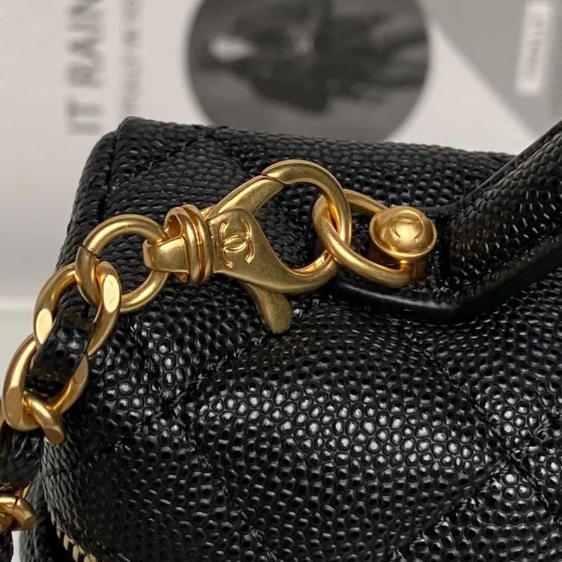 Lightweight Chanel Cosmetic Bags 53380
