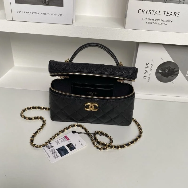 Lightweight Chanel Cosmetic Bags 53380