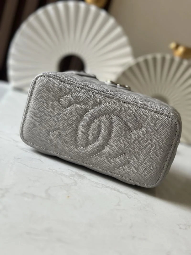 Thermal Chanel Cosmetic Bags 53369
