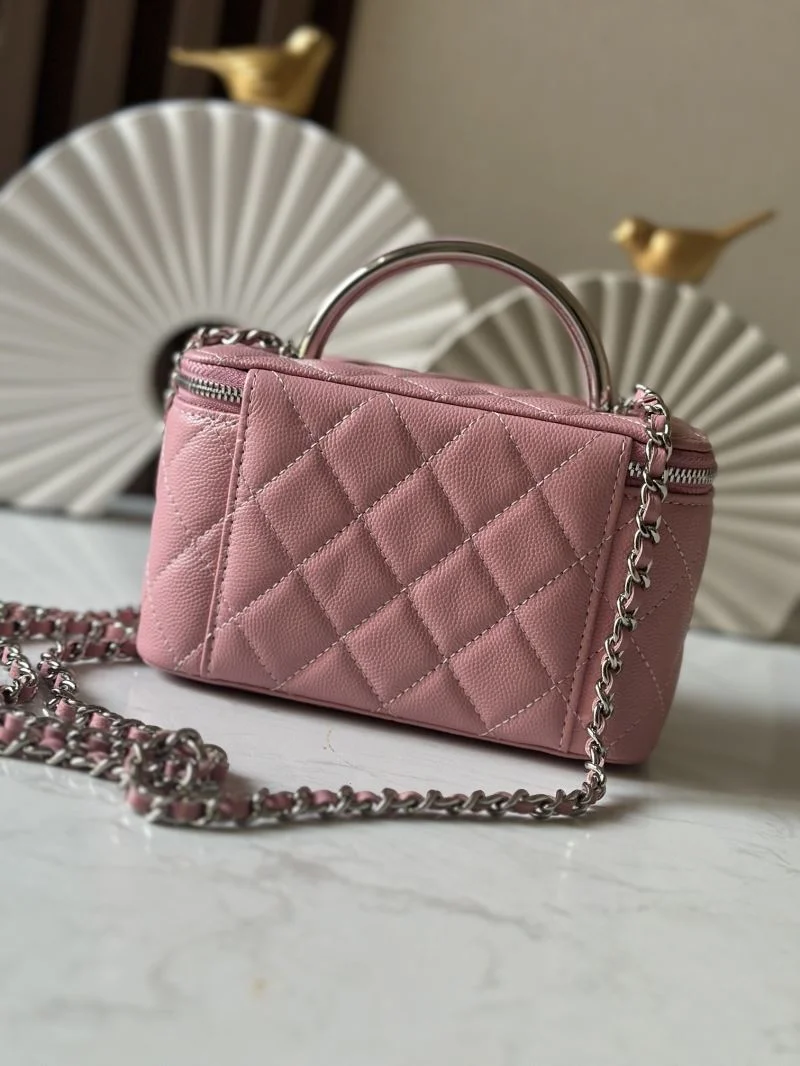 Chanel Cosmetic Bags Cozy 53368