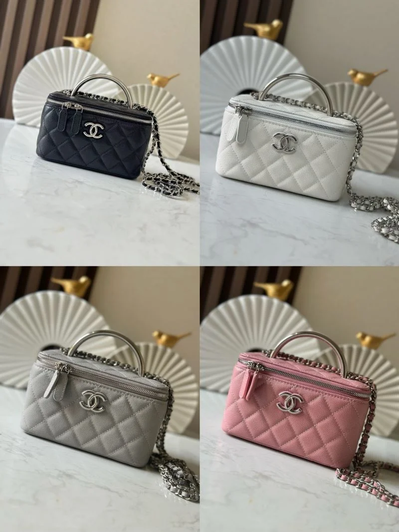 Chanel Cosmetic Bags Cozy 53368