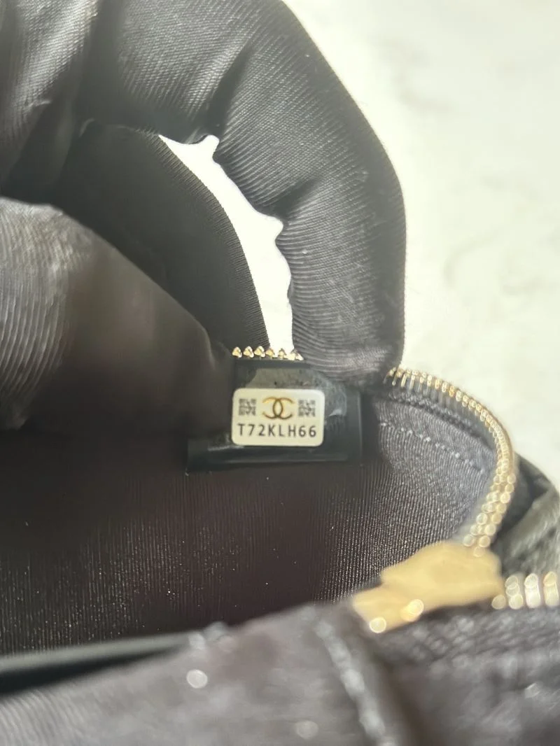 Chanel Cosmetic Bags Stylish 53361